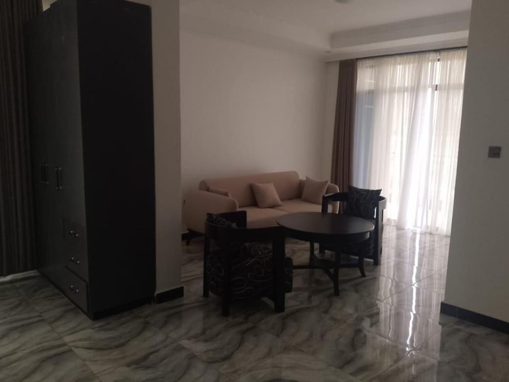 Water Pavilion Hotel Keroka Екстер'єр фото