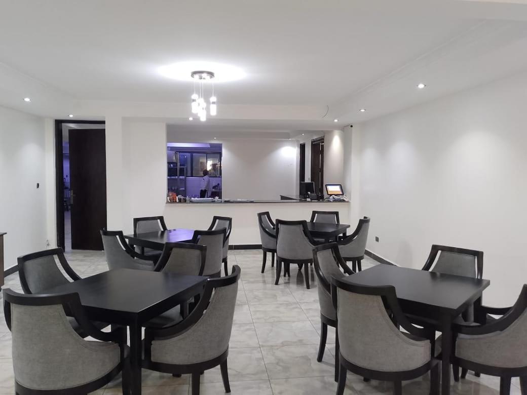 Water Pavilion Hotel Keroka Екстер'єр фото